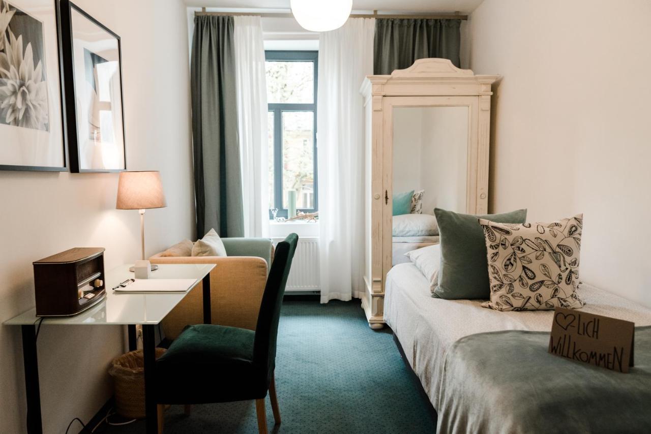 Sommers Hotel Altes Posteck Райхенбах-им-Фогтланд Экстерьер фото