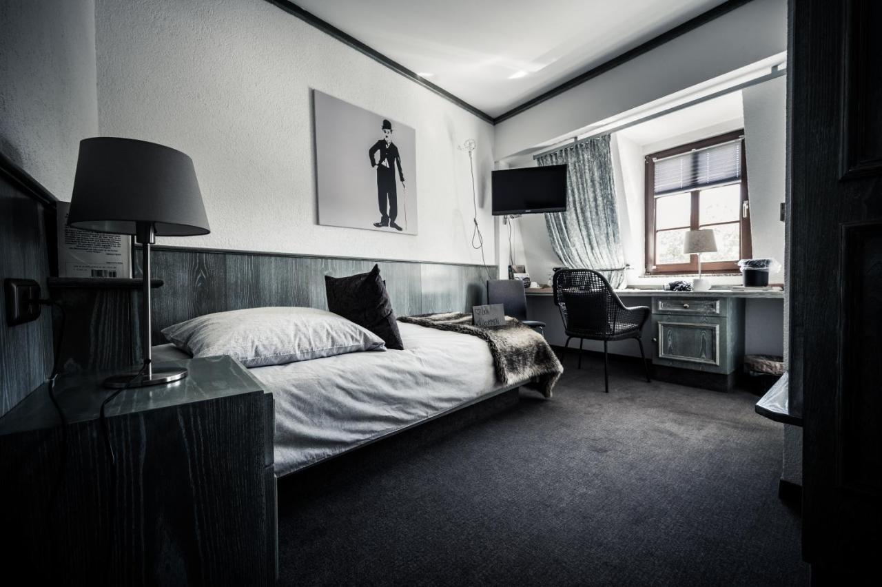 Sommers Hotel Altes Posteck Райхенбах-им-Фогтланд Экстерьер фото