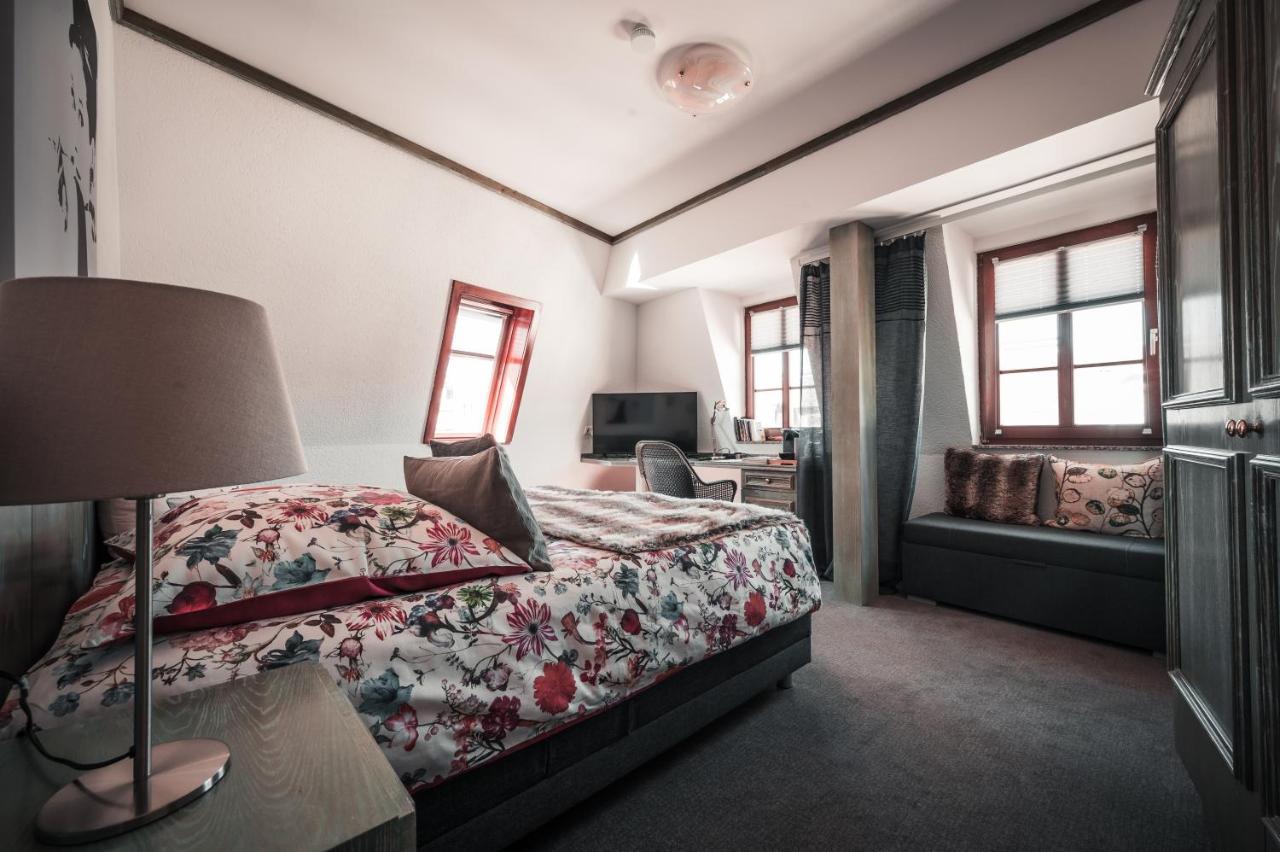 Sommers Hotel Altes Posteck Райхенбах-им-Фогтланд Экстерьер фото